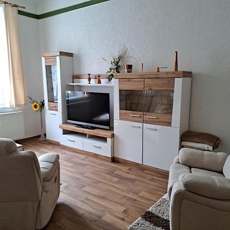 Ferienwohnung Hahn Зебниц Екстериор снимка